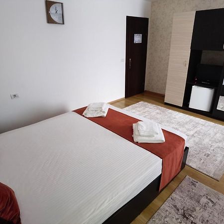 Pensiunea Royal Borşa Extérieur photo