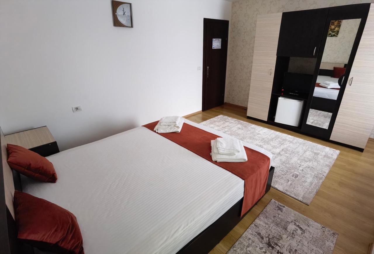 Pensiunea Royal Borşa Extérieur photo