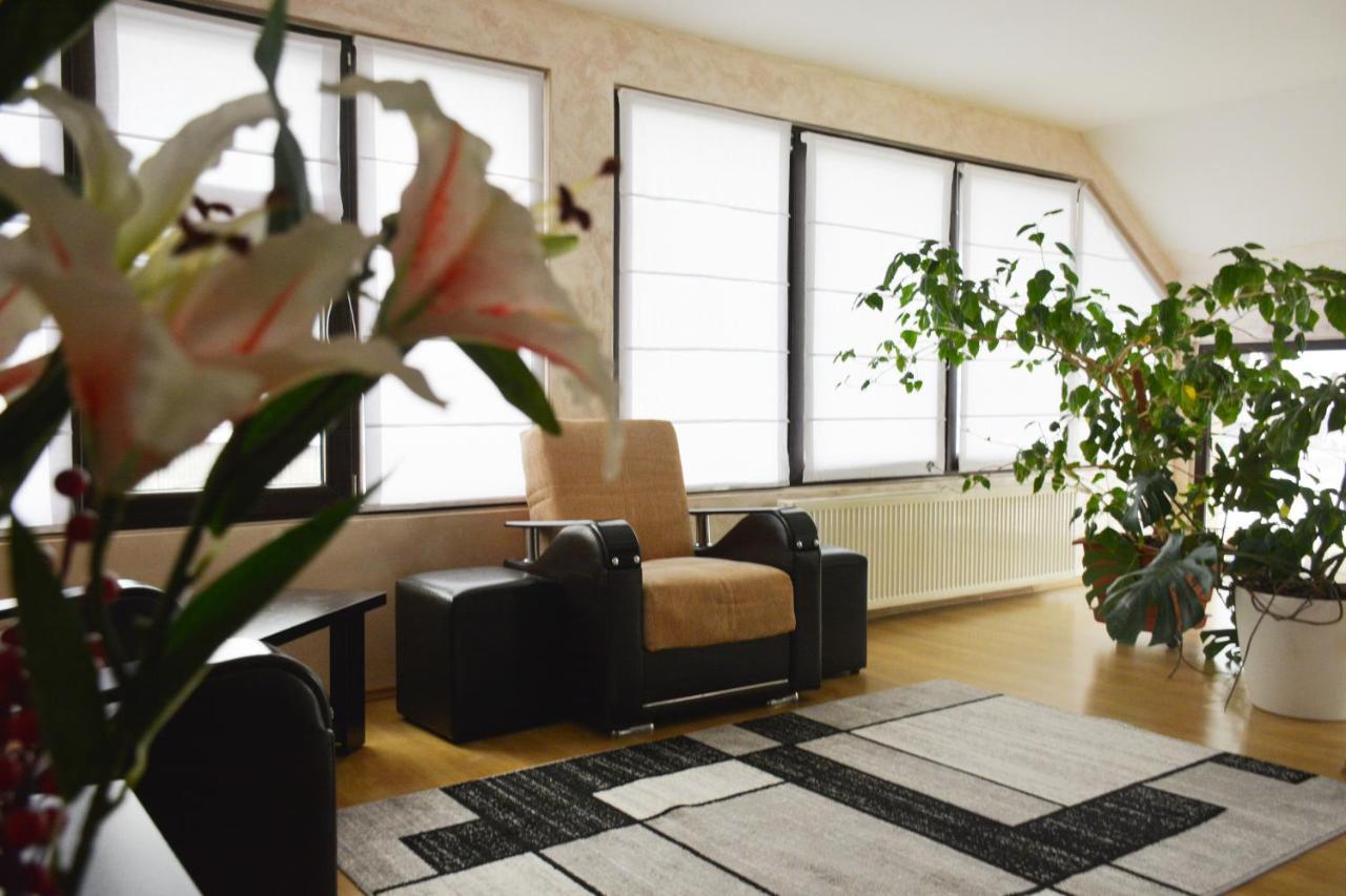 Pensiunea Royal Borşa Extérieur photo